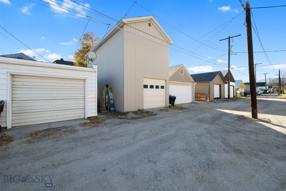 506 W 3rd Street, Anaconda, Montana 59711, Anaconda, Montana 59711, 3 Bedrooms Bedrooms, ,1 BathroomBathrooms,Residential,For Sale,506 W 3rd Street, Anaconda, Montana 59711,0,406456