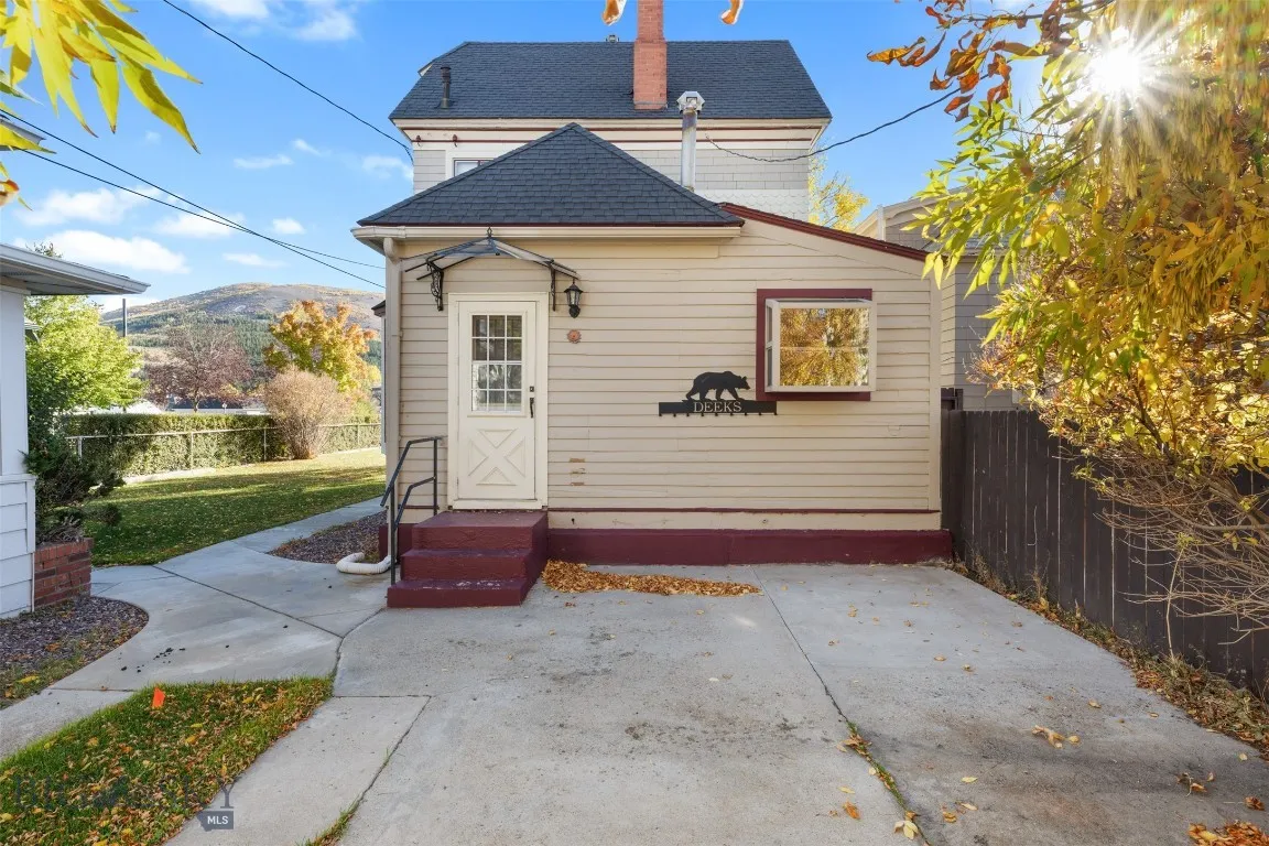 506 W 3rd Street, Anaconda, Montana 59711, Anaconda, Montana 59711, 3 Bedrooms Bedrooms, ,1 BathroomBathrooms,Residential,For Sale,506 W 3rd Street, Anaconda, Montana 59711,0,406456