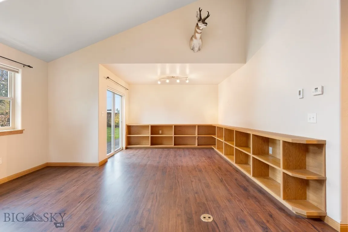 Lots of built in storage