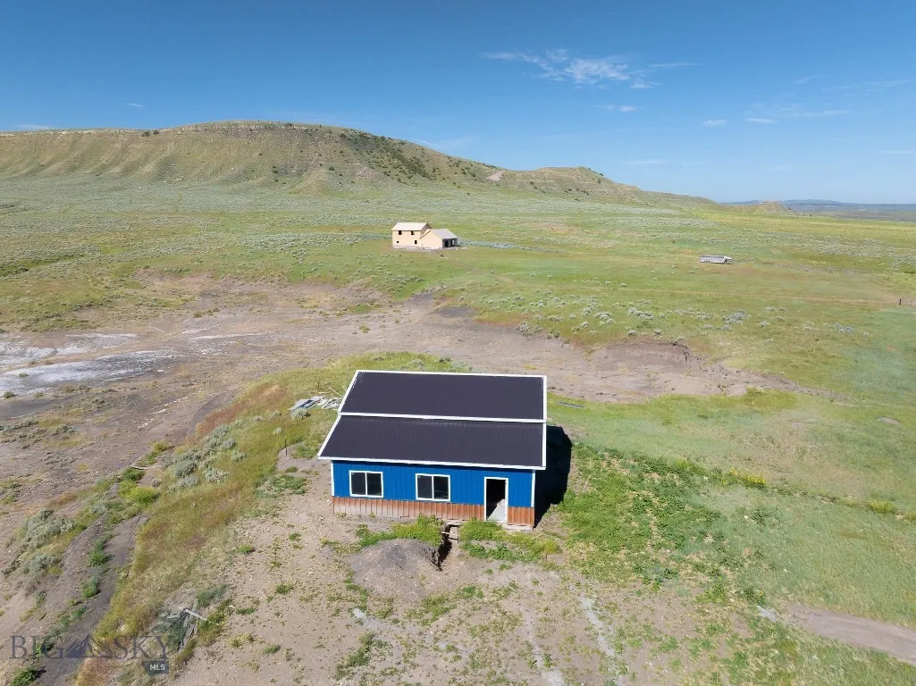 Edgar, Montana 59026, 6 Bedrooms Bedrooms, ,5 BathroomsBathrooms,Farm,For Sale,0,406484