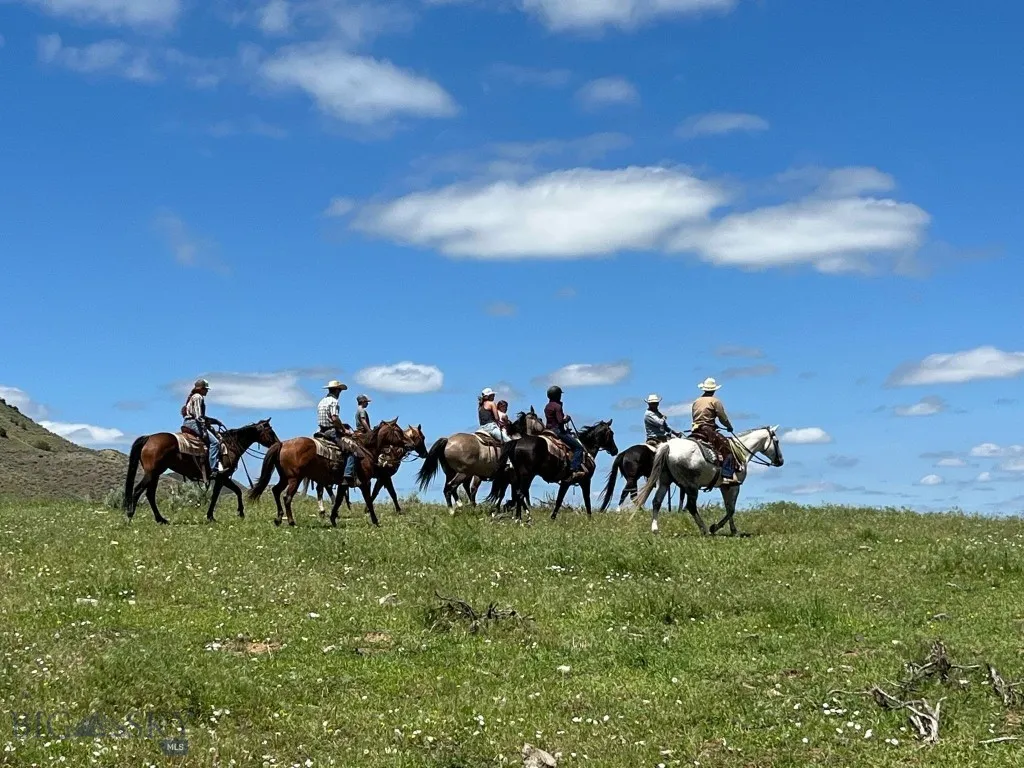 Edgar, Montana 59026, 6 Bedrooms Bedrooms, ,5 BathroomsBathrooms,Residential,For Sale,0,406522