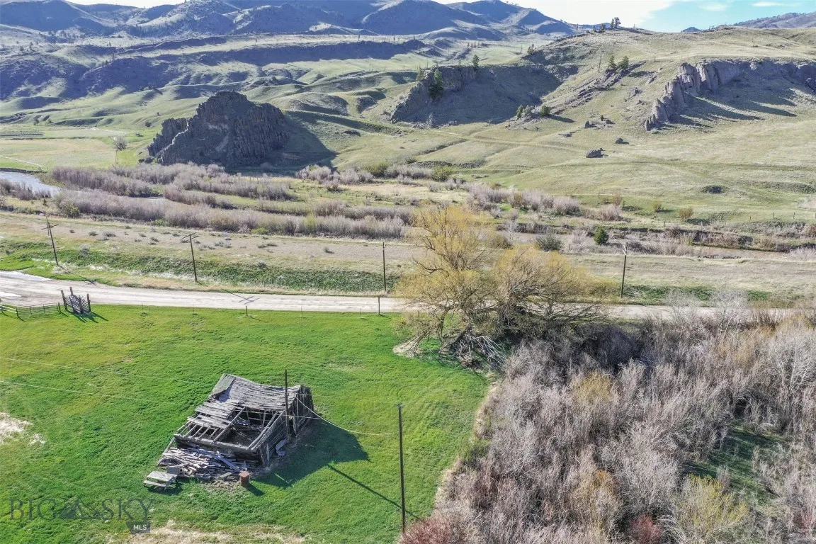 26580 Dry Creek Rd, Belgrade, Montana 59714, Belgrade, Montana 59714, ,Land,For Sale,26580 Dry Creek Rd, Belgrade, Montana 59714,0,406529