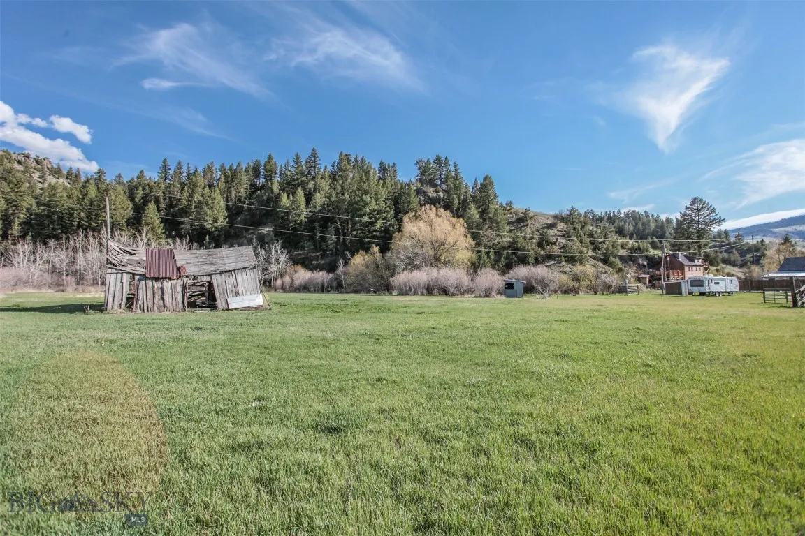 26580 Dry Creek Rd, Belgrade, Montana 59714, Belgrade, Montana 59714, ,Land,For Sale,26580 Dry Creek Rd, Belgrade, Montana 59714,0,406529