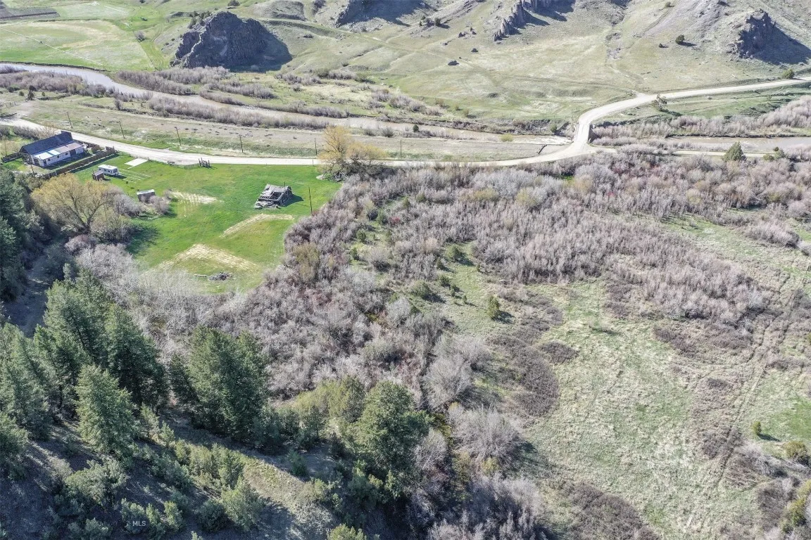 26580 Dry Creek Rd, Belgrade, Montana 59714, Belgrade, Montana 59714, ,Land,For Sale,26580 Dry Creek Rd, Belgrade, Montana 59714,0,406529