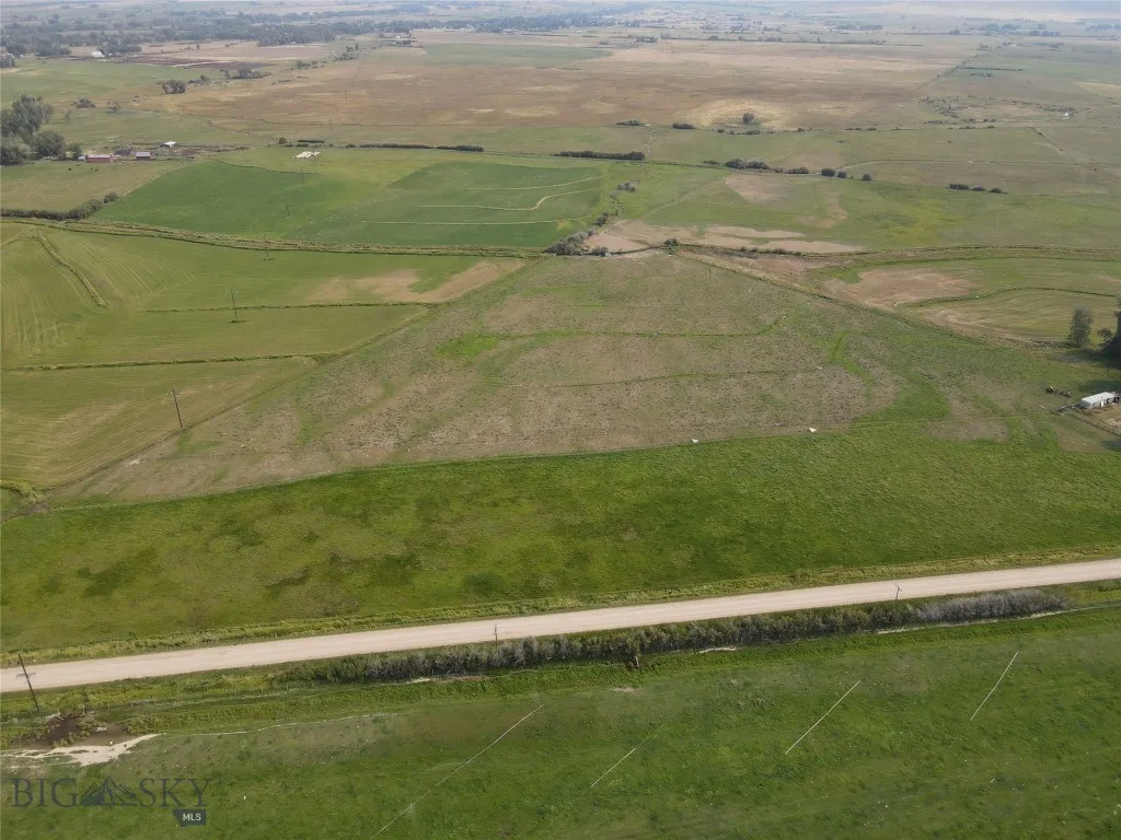Tbd Middle Road, Sheridan, Montana 59749, Sheridan, Montana 59749, ,Land,For Sale,Tbd Middle Road, Sheridan, Montana 59749,0,406570