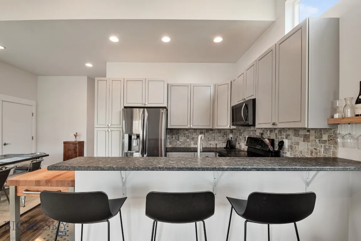 520 Valley Drive, Bozeman, Montana 59718, Bozeman, Montana 59718, 4 Bedrooms Bedrooms, ,3 BathroomsBathrooms,Residential,For Sale,520 Valley Drive, Bozeman, Montana 59718,0,406556