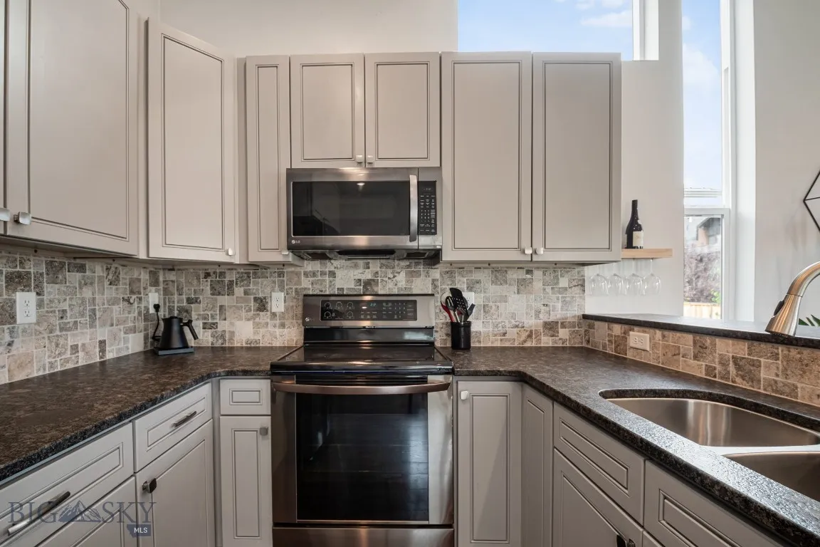 520 Valley Drive, Bozeman, Montana 59718, Bozeman, Montana 59718, 4 Bedrooms Bedrooms, ,3 BathroomsBathrooms,Residential,For Sale,520 Valley Drive, Bozeman, Montana 59718,0,406556