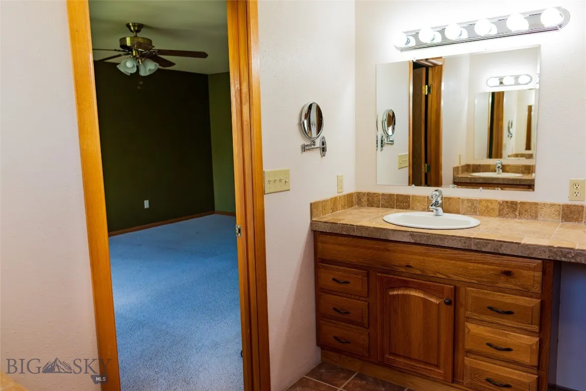 905 Colorado, Belgrade, Montana 59714, Belgrade, Montana 59714, 5 Bedrooms Bedrooms, ,2 BathroomsBathrooms,Residential,For Sale,905 Colorado, Belgrade, Montana 59714,0,400511
