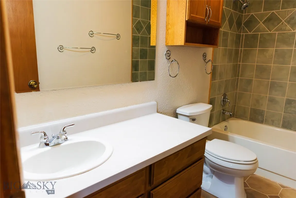 905 Colorado, Belgrade, Montana 59714, Belgrade, Montana 59714, 5 Bedrooms Bedrooms, ,2 BathroomsBathrooms,Residential,For Sale,905 Colorado, Belgrade, Montana 59714,0,400511