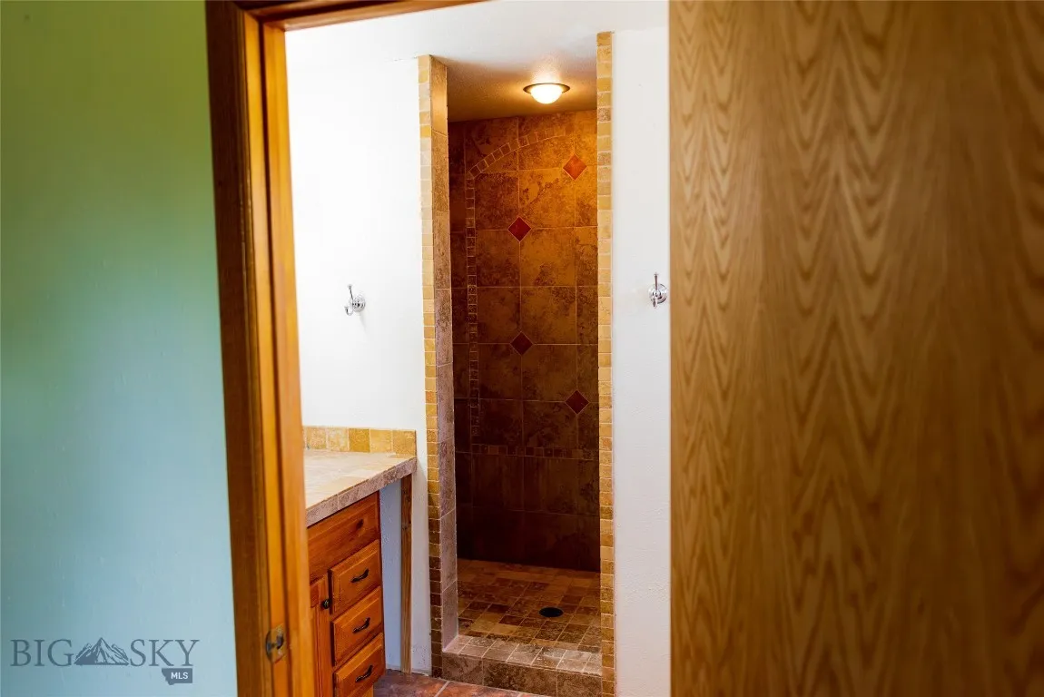 905 Colorado, Belgrade, Montana 59714, Belgrade, Montana 59714, 5 Bedrooms Bedrooms, ,2 BathroomsBathrooms,Residential,For Sale,905 Colorado, Belgrade, Montana 59714,0,400511