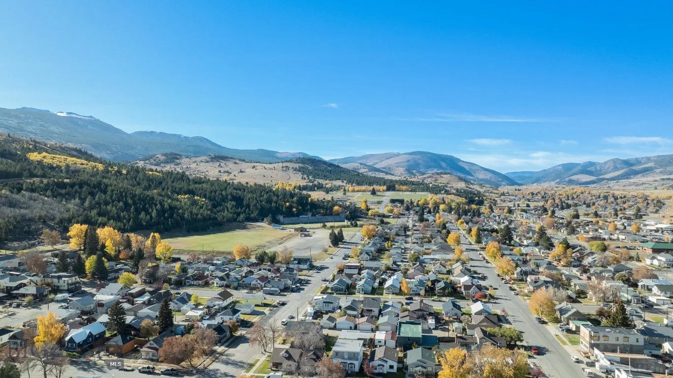 411 Pine Street, Anaconda, Montana 59711, Anaconda, Montana 59711, 4 Bedrooms Bedrooms, ,1 BathroomBathrooms,Residential,For Sale,411 Pine Street, Anaconda, Montana 59711,0,406753