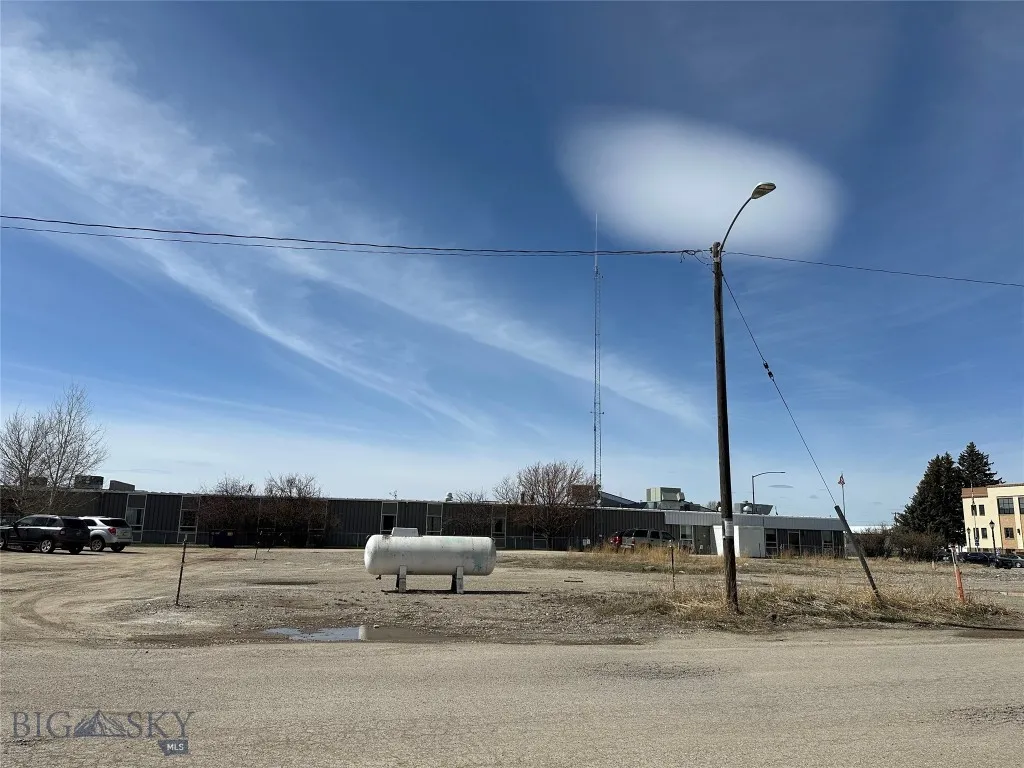 12 W Main Street, White Sulphur Springs, Montana 5, White Sulphur Springs, Montana 59645, ,Land,For Sale,12 W Main Street, White Sulphur Springs, Montana 5,0,406824
