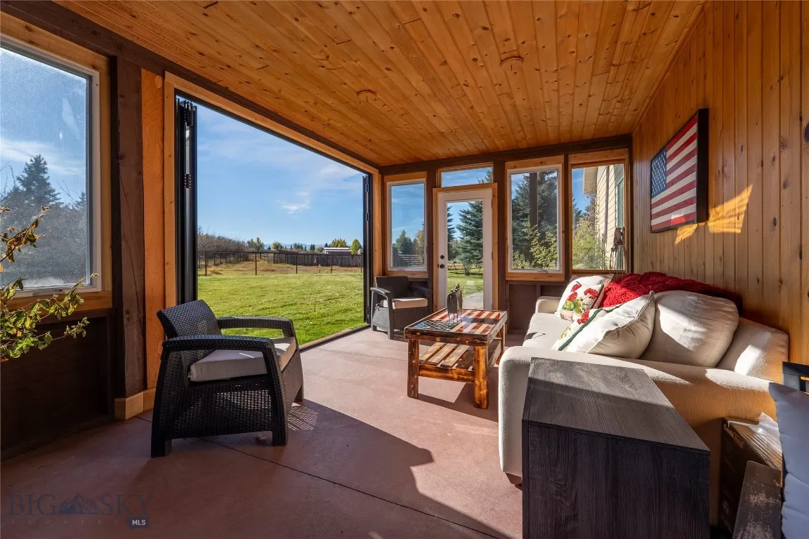 7200 Springhill, Belgrade, Montana 59714, Belgrade, Montana 59714, 3 Bedrooms Bedrooms, ,3 BathroomsBathrooms,Residential,For Sale,7200 Springhill, Belgrade, Montana 59714,0,406841