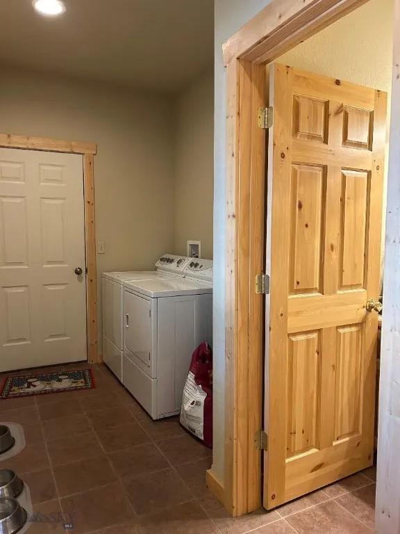 505 Gallatin, West Yellowstone, Montana 59758, West Yellowstone, Montana 59758, 4 Bedrooms Bedrooms, ,3 BathroomsBathrooms,Residential,For Sale,505 Gallatin, West Yellowstone, Montana 59758,0,406847
