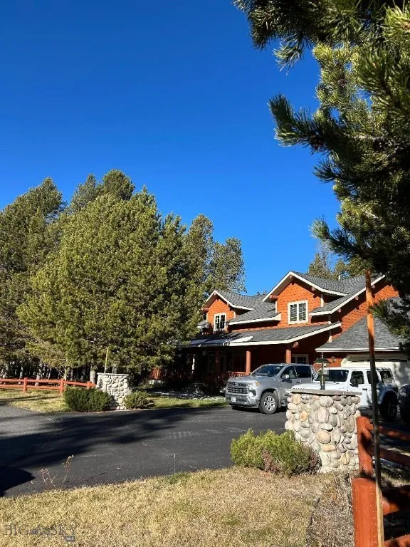 505 Gallatin, West Yellowstone, Montana 59758, West Yellowstone, Montana 59758, 4 Bedrooms Bedrooms, ,3 BathroomsBathrooms,Residential,For Sale,505 Gallatin, West Yellowstone, Montana 59758,0,406847