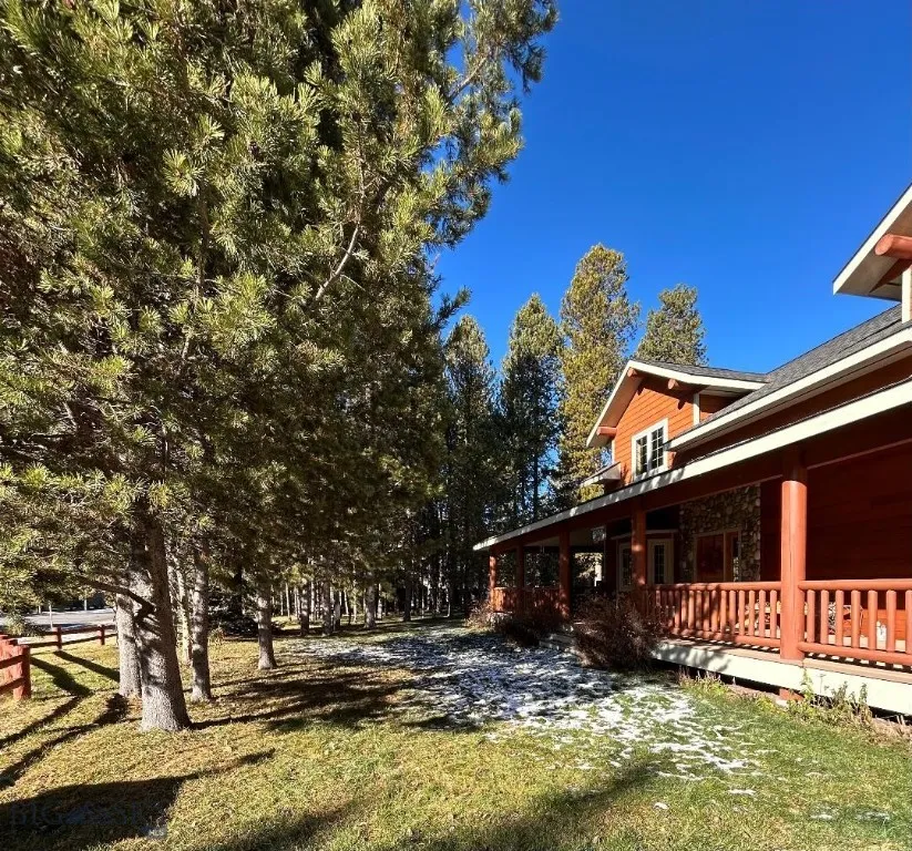 505 Gallatin, West Yellowstone, Montana 59758, West Yellowstone, Montana 59758, 4 Bedrooms Bedrooms, ,3 BathroomsBathrooms,Residential,For Sale,505 Gallatin, West Yellowstone, Montana 59758,0,406847
