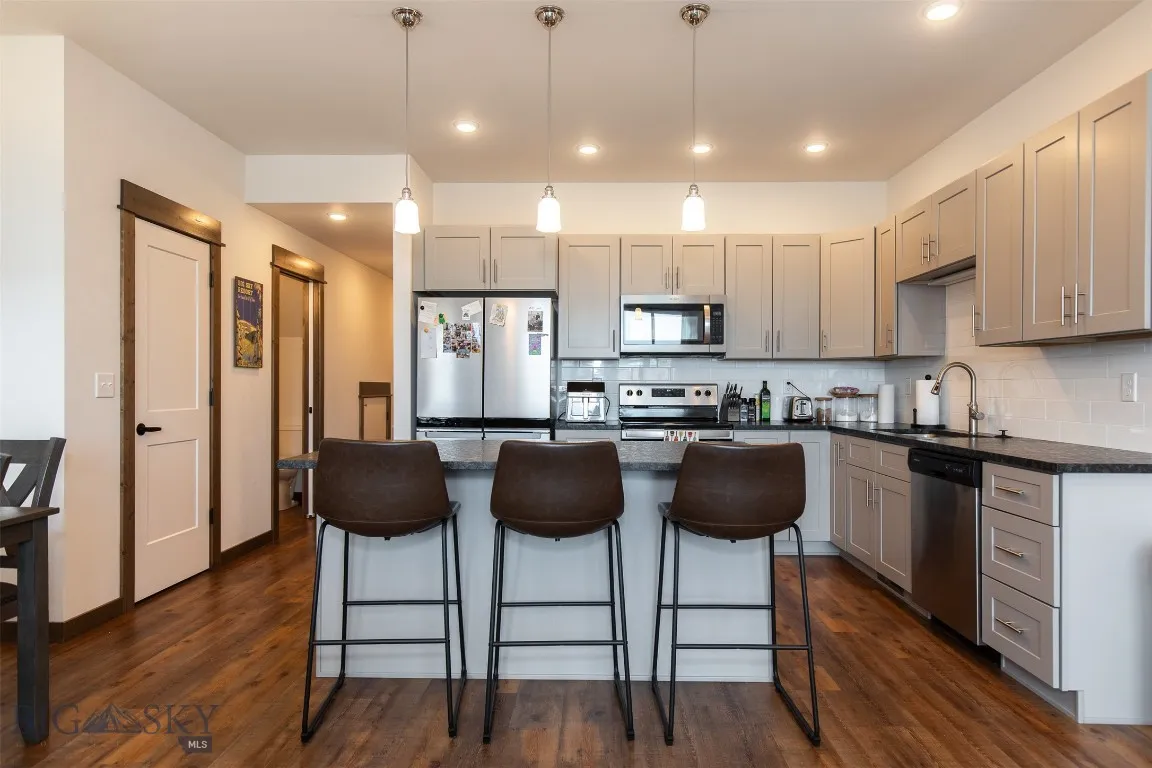 2016 S 19th C, Bozeman, Montana 59718, Bozeman, Montana 59718, 3 Bedrooms Bedrooms, ,2 BathroomsBathrooms,Residential,For Sale,2016 S 19th C, Bozeman, Montana 59718,0,406786