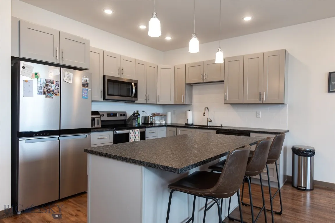 2016 S 19th C, Bozeman, Montana 59718, Bozeman, Montana 59718, 3 Bedrooms Bedrooms, ,2 BathroomsBathrooms,Residential,For Sale,2016 S 19th C, Bozeman, Montana 59718,0,406786