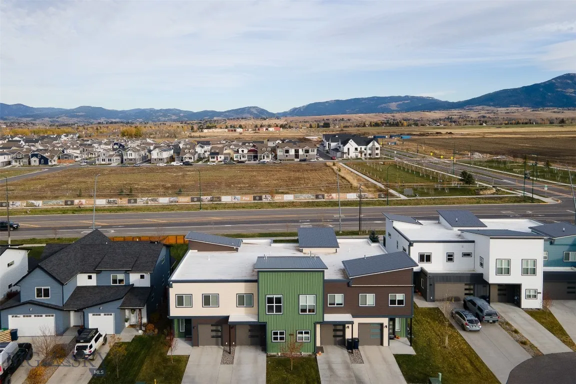 2016 S 19th C, Bozeman, Montana 59718, Bozeman, Montana 59718, 3 Bedrooms Bedrooms, ,2 BathroomsBathrooms,Residential,For Sale,2016 S 19th C, Bozeman, Montana 59718,0,406786