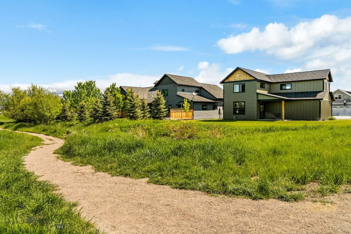 3025 Macnab, Bozeman, Montana 59715, Bozeman, Montana 59715, 3 Bedrooms Bedrooms, ,2 BathroomsBathrooms,Residential,For Sale,3025 Macnab, Bozeman, Montana 59715,0,406887