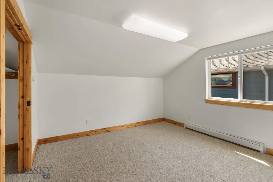 2nd level guest bedroom 4