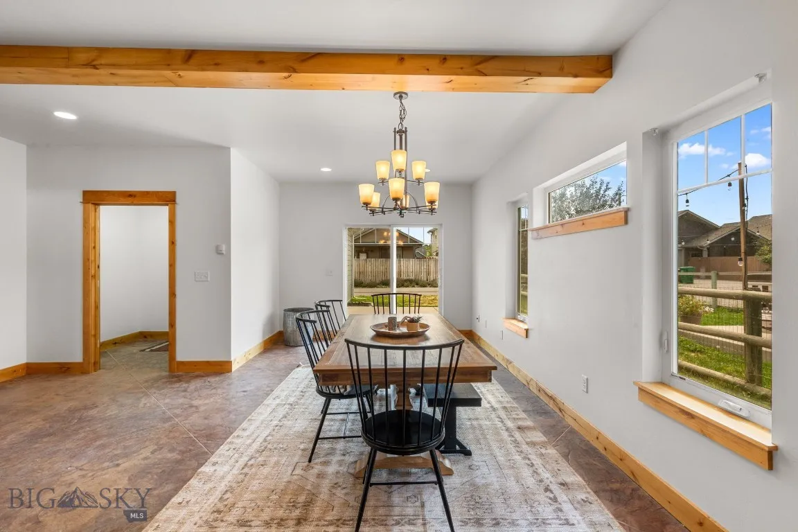 Dining to back patio