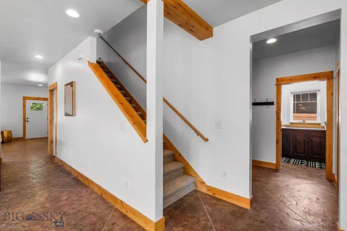 Stairs to 2nd level