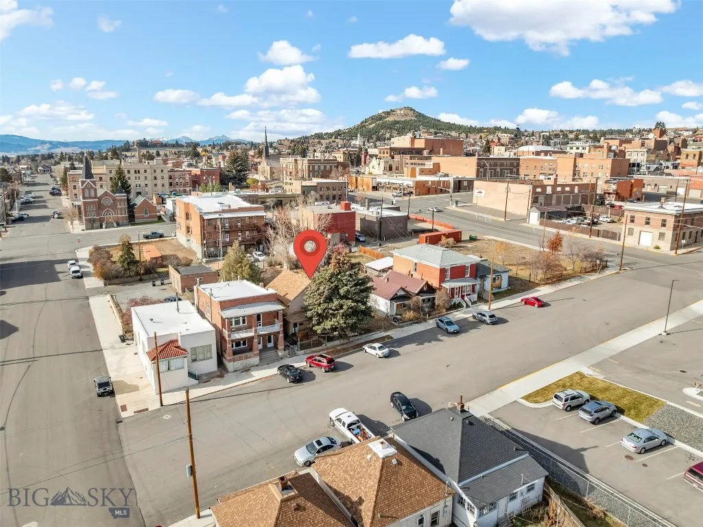 225 S Dakota, Butte, Montana 59701, Butte, Montana 59701, 3 Bedrooms Bedrooms, ,1 BathroomBathrooms,Residential,For Sale,225 S Dakota, Butte, Montana 59701,0,407033