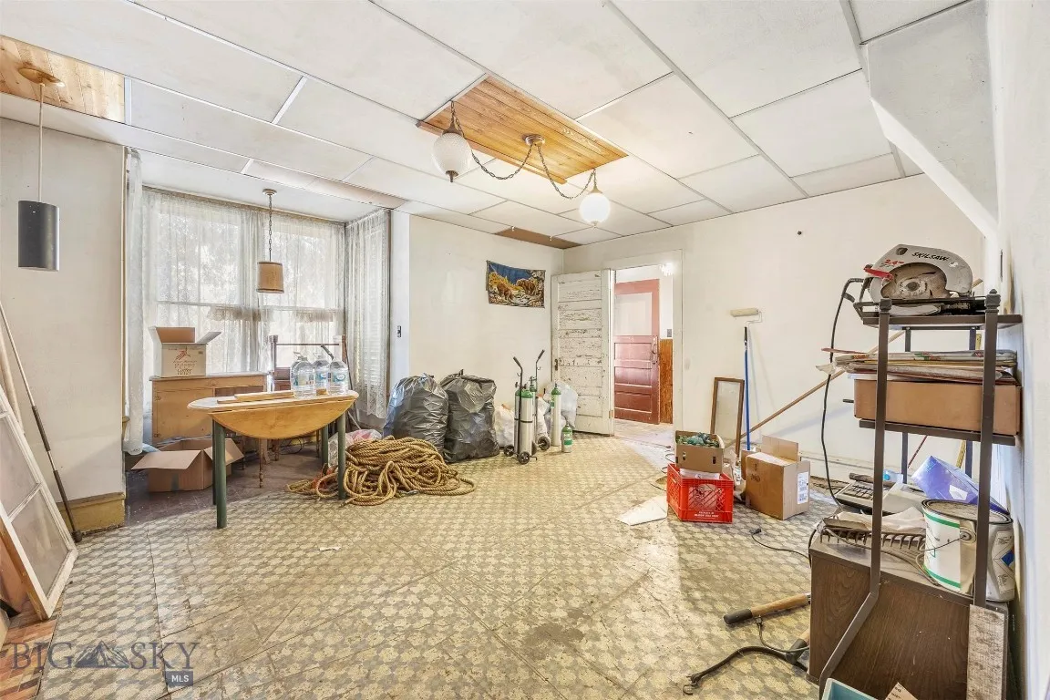 225 S Dakota, Butte, Montana 59701, Butte, Montana 59701, 3 Bedrooms Bedrooms, ,1 BathroomBathrooms,Residential,For Sale,225 S Dakota, Butte, Montana 59701,0,407033