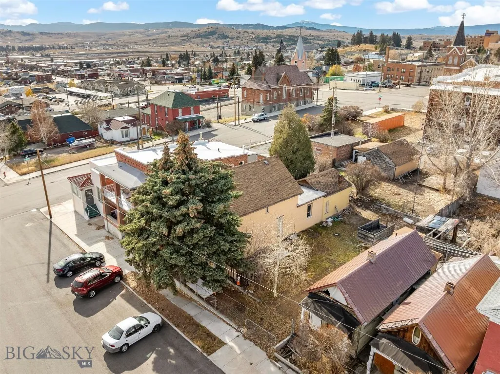 225 S Dakota, Butte, Montana 59701, Butte, Montana 59701, 3 Bedrooms Bedrooms, ,1 BathroomBathrooms,Residential,For Sale,225 S Dakota, Butte, Montana 59701,0,407033
