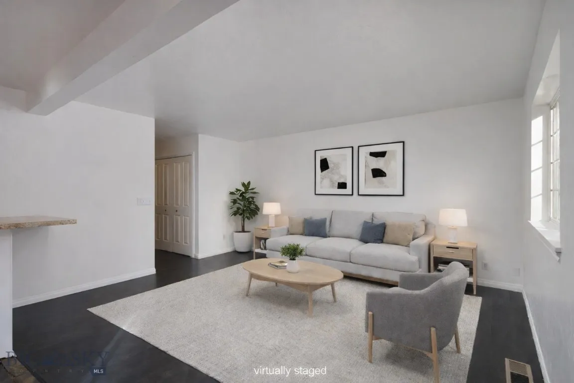 1140 N 27th Avenue 2, Bozeman, Montana 59718, Bozeman, Montana 59718, 3 Bedrooms Bedrooms, ,1 BathroomBathrooms,Residential,For Sale,1140 N 27th Avenue 2, Bozeman, Montana 59718,0,407086