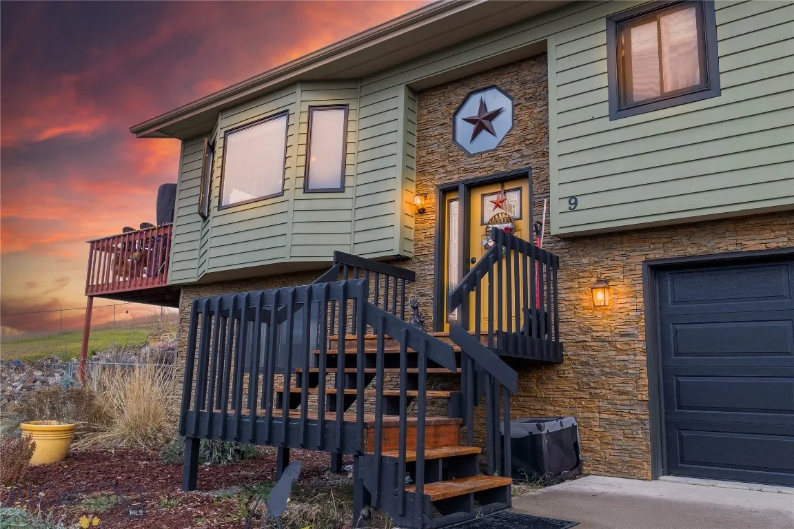 9 Hilltop Drive, Clancy, Montana 59634, Clancy, Montana 59634, 3 Bedrooms Bedrooms, ,2 BathroomsBathrooms,Residential,For Sale,9 Hilltop Drive, Clancy, Montana 59634,0,407017