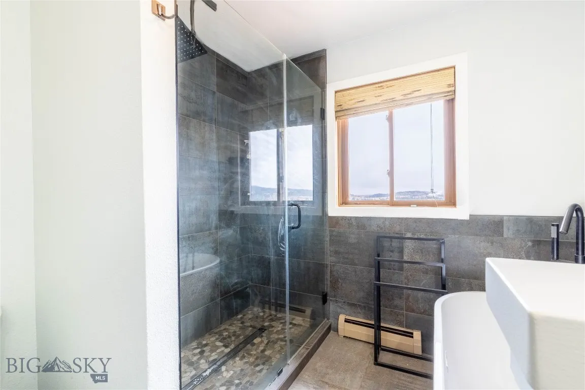 9 Hilltop Drive, Clancy, Montana 59634, Clancy, Montana 59634, 3 Bedrooms Bedrooms, ,2 BathroomsBathrooms,Residential,For Sale,9 Hilltop Drive, Clancy, Montana 59634,0,407017