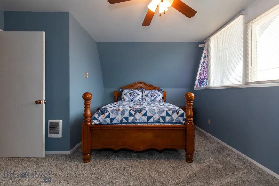 Upstairs Bedroom 1
