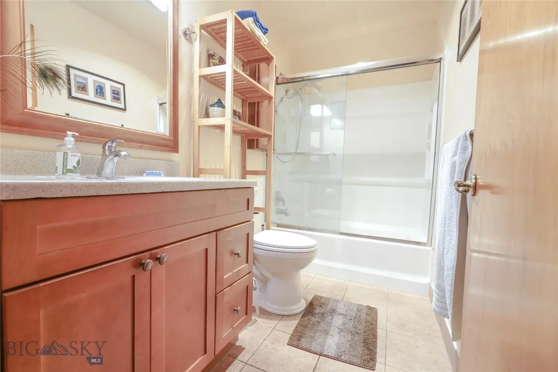 Guest Bath #1