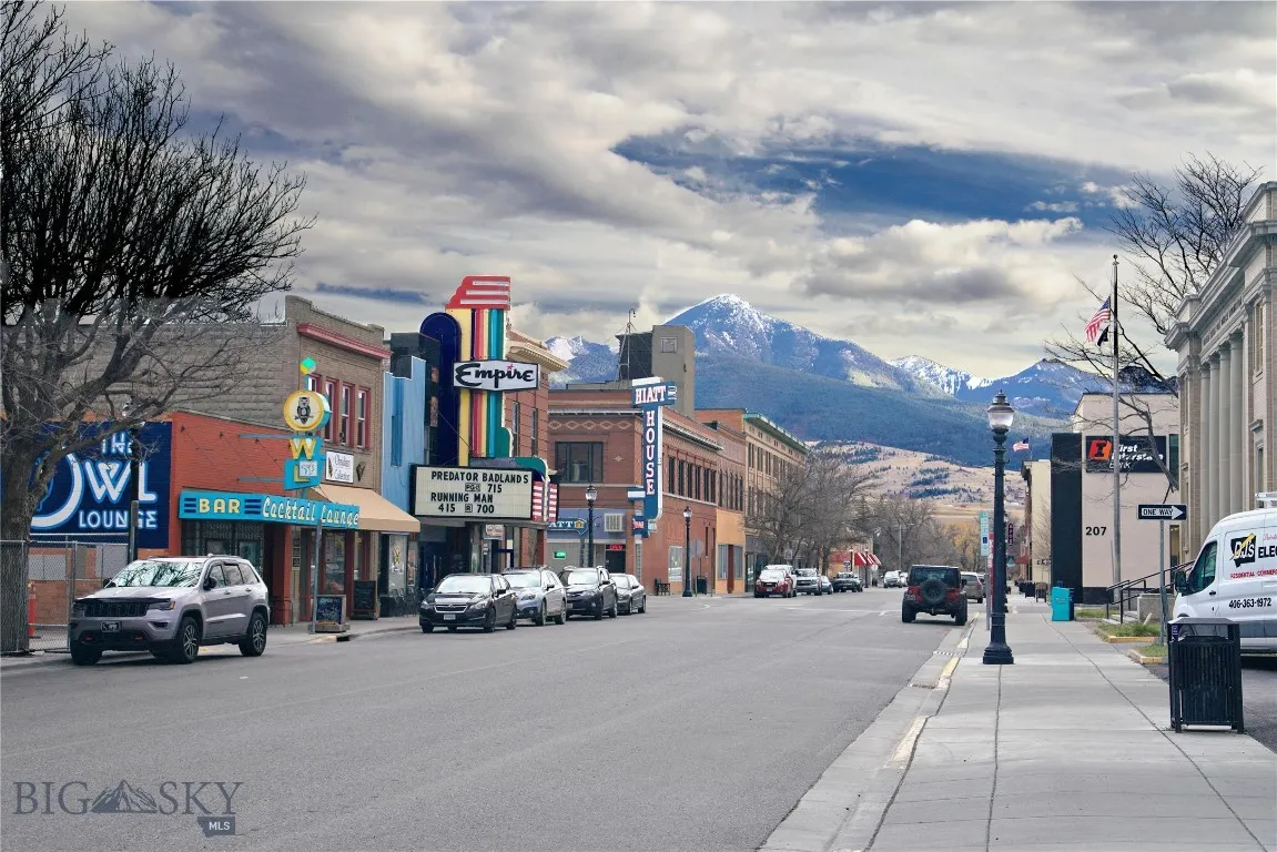 624 N 2nd Street N, Livingston, Montana 59047, Livingston, Montana 59047, 4 Bedrooms Bedrooms, ,1 BathroomBathrooms,Residential,For Sale,624 N 2nd Street N, Livingston, Montana 59047,0,407273