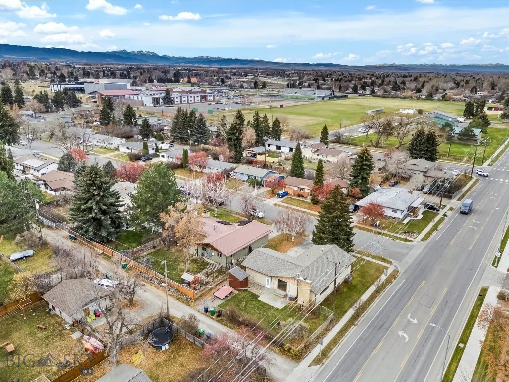 526 N 10th, Bozeman, Montana 59715, Bozeman, Montana 59715, 4 Bedrooms Bedrooms, ,2 BathroomsBathrooms,Residential,For Sale,526 N 10th, Bozeman, Montana 59715,0,407279