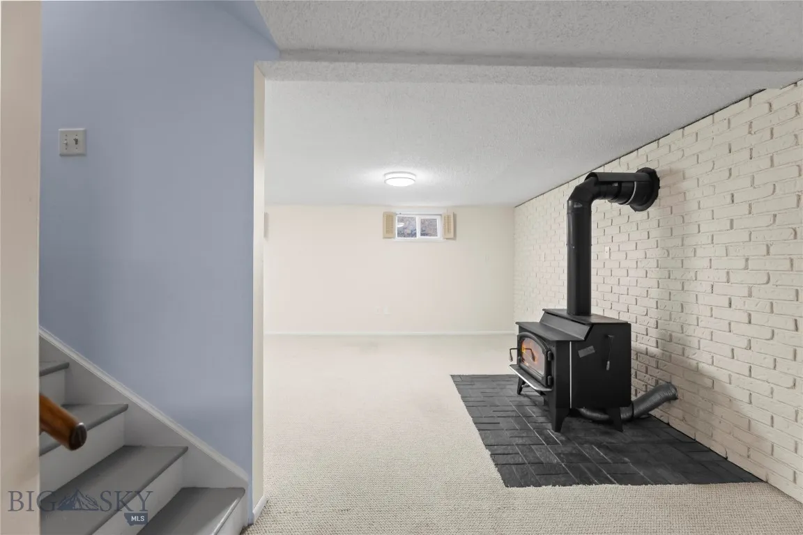 526 N 10th, Bozeman, Montana 59715, Bozeman, Montana 59715, 4 Bedrooms Bedrooms, ,2 BathroomsBathrooms,Residential,For Sale,526 N 10th, Bozeman, Montana 59715,0,407279