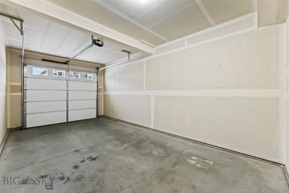 1103 Baxter Creek Way B, Bozeman, Montana 59718, Bozeman, Montana 59718, 3 Bedrooms Bedrooms, ,2 BathroomsBathrooms,Residential,For Sale,1103 Baxter Creek Way B, Bozeman, Montana 59718,0,407333