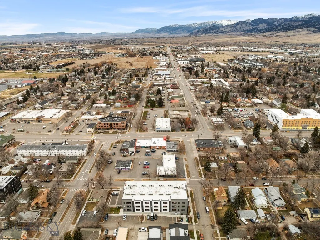 718 W Babcock Street 403, Bozeman, Montana 59718, Bozeman, Montana 59718, 1 Bedroom Bedrooms, ,Residential,For Sale,718 W Babcock Street 403, Bozeman, Montana 59718,0,407615