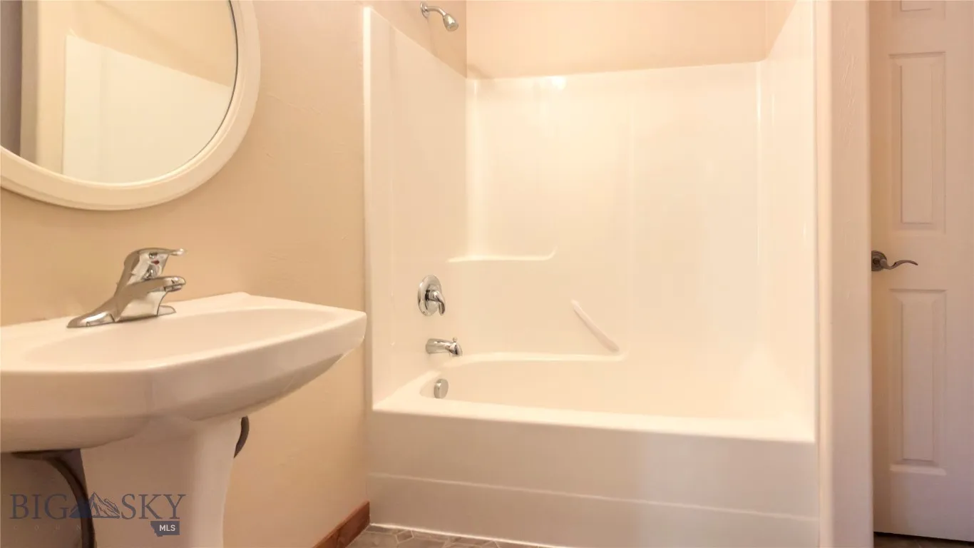 2358 W Beall 1, Bozeman, Montana 59718, Bozeman, Montana 59718, 3 Bedrooms Bedrooms, ,2 BathroomsBathrooms,Residential,For Sale,2358 W Beall 1, Bozeman, Montana 59718,0,407771