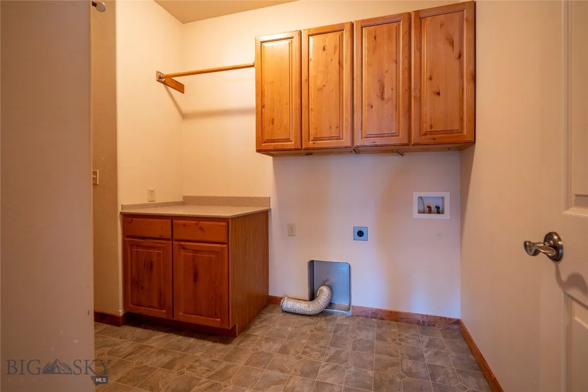 2358 W Beall 1, Bozeman, Montana 59718, Bozeman, Montana 59718, 3 Bedrooms Bedrooms, ,2 BathroomsBathrooms,Residential,For Sale,2358 W Beall 1, Bozeman, Montana 59718,0,407771