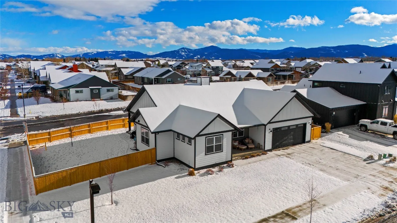 22 Battle Peak Court, Bozeman, Montana 59718, Bozeman, Montana 59718, 4 Bedrooms Bedrooms, ,2 BathroomsBathrooms,Residential,For Sale,22 Battle Peak Court, Bozeman, Montana 59718,0,407777
