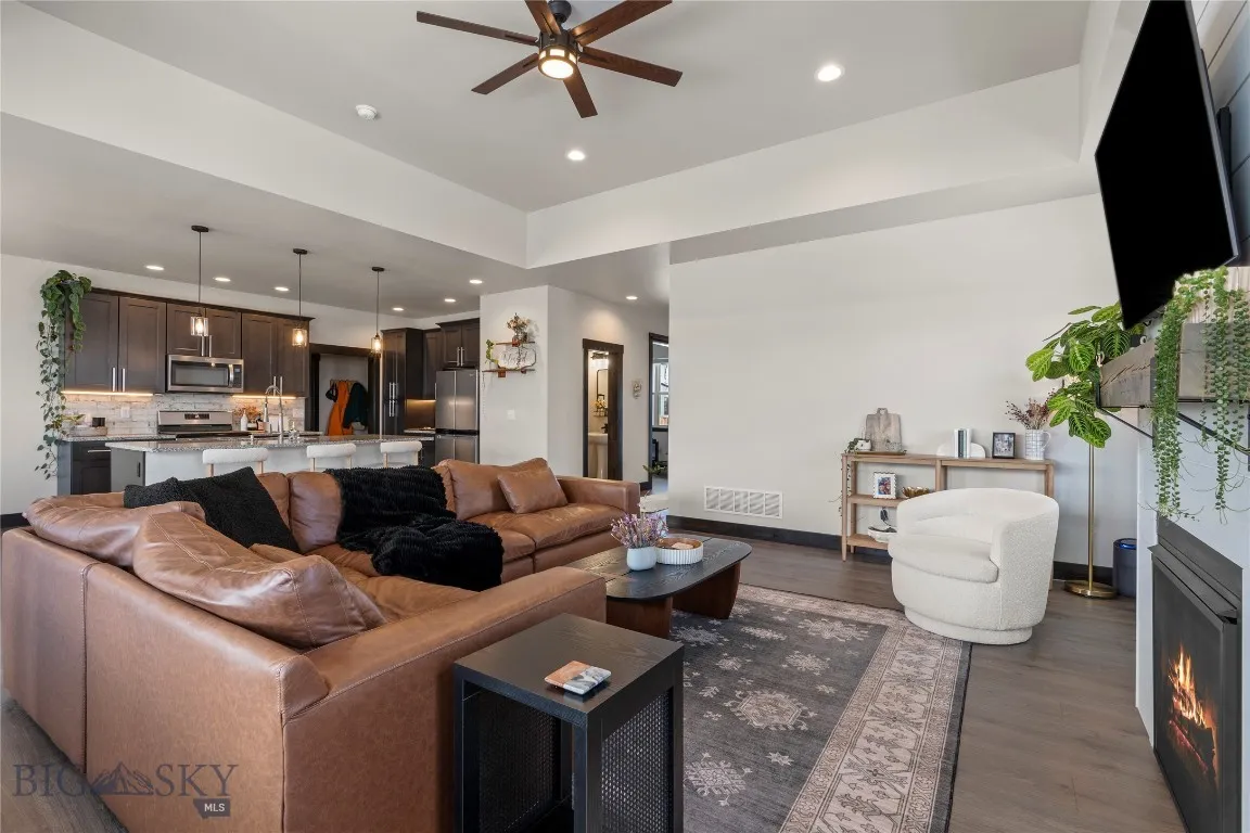 22 Battle Peak Court, Bozeman, Montana 59718, Bozeman, Montana 59718, 4 Bedrooms Bedrooms, ,2 BathroomsBathrooms,Residential,For Sale,22 Battle Peak Court, Bozeman, Montana 59718,0,407777