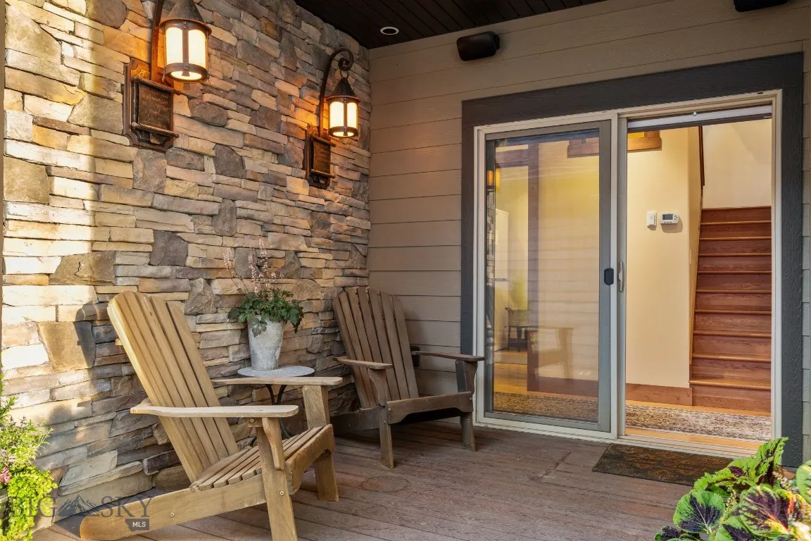 Covered porch with gas line for grilling