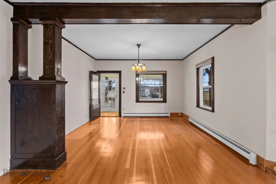 405 N C Street, Livingston, Montana 59047, Livingston, Montana 59047, 2 Bedrooms Bedrooms, ,1 BathroomBathrooms,Residential,For Sale,405 N C Street, Livingston, Montana 59047,0,407856