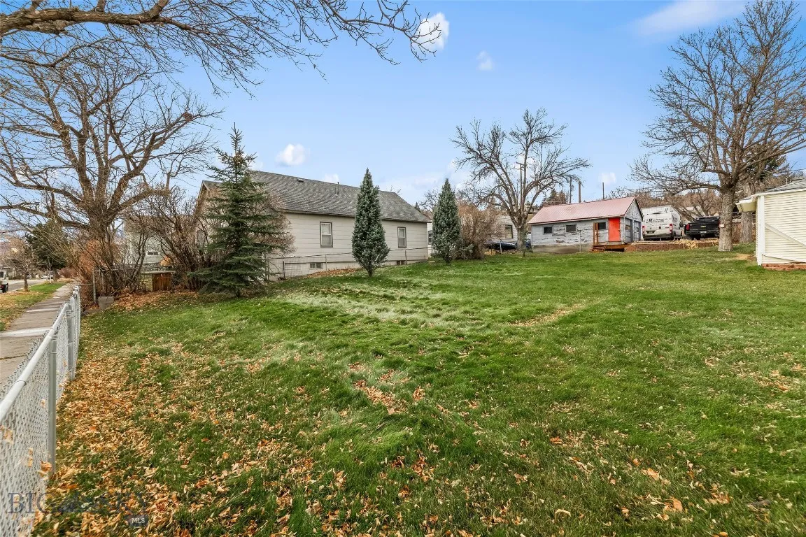 405 N C Street, Livingston, Montana 59047, Livingston, Montana 59047, 2 Bedrooms Bedrooms, ,1 BathroomBathrooms,Residential,For Sale,405 N C Street, Livingston, Montana 59047,0,407856