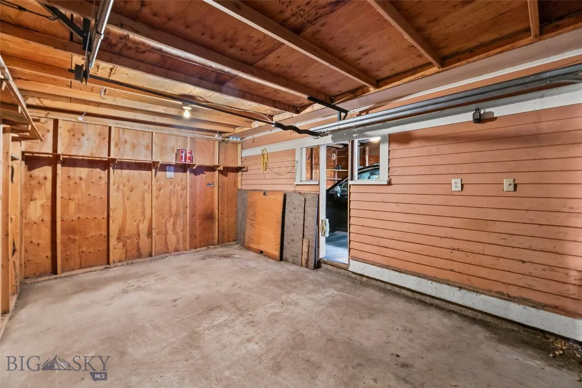 405 N C Street, Livingston, Montana 59047, Livingston, Montana 59047, 2 Bedrooms Bedrooms, ,1 BathroomBathrooms,Residential,For Sale,405 N C Street, Livingston, Montana 59047,0,407856