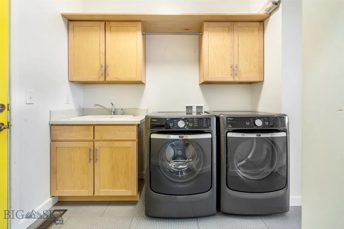 2465 Lasso Avenue, Bozeman, Montana 59718, Bozeman, Montana 59718, 3 Bedrooms Bedrooms, ,2 BathroomsBathrooms,Residential,For Sale,2465 Lasso Avenue, Bozeman, Montana 59718,0,407711