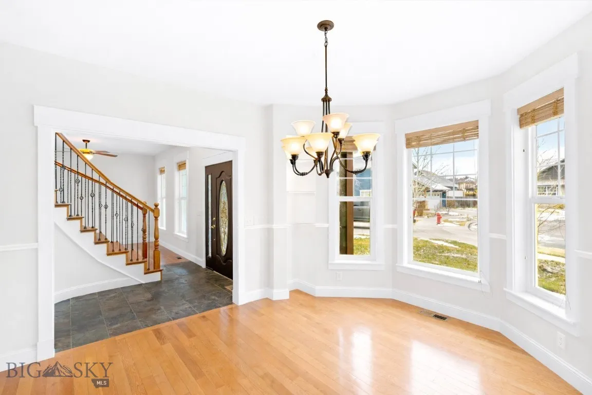 formal dining area